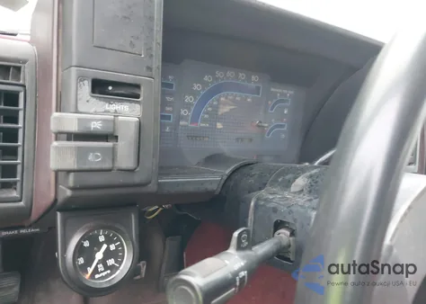 1986 Chevrolet Astro z USA, uszkodzony, nr VIN 1G8DM15Z8GB120348